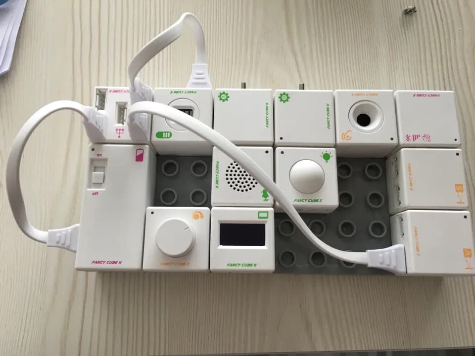 智能电子教育模块，产品设计展示